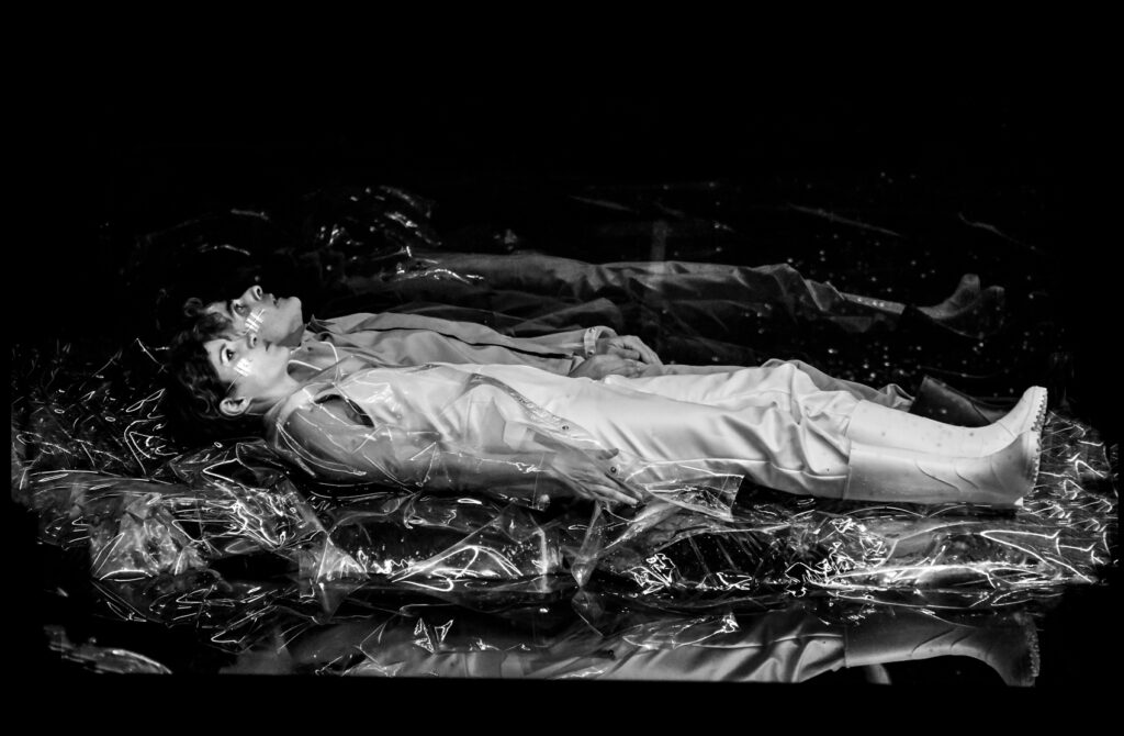 Someone will come - Alex Kat